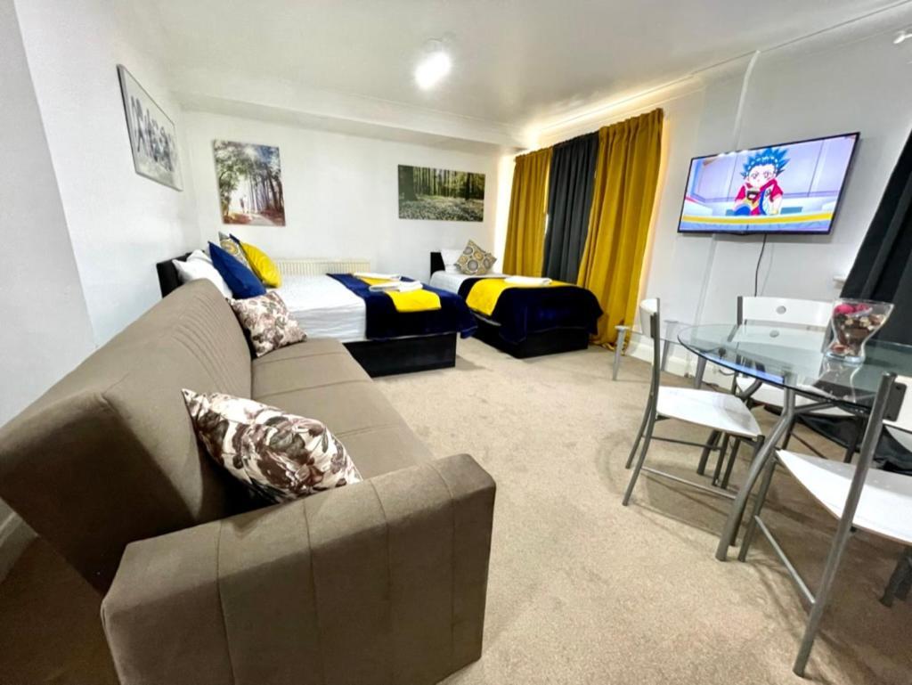 2 Bedrooms Modern Central London Apartment, Full Kitchen, 5 Minutes Tube Station Ngoại thất bức ảnh