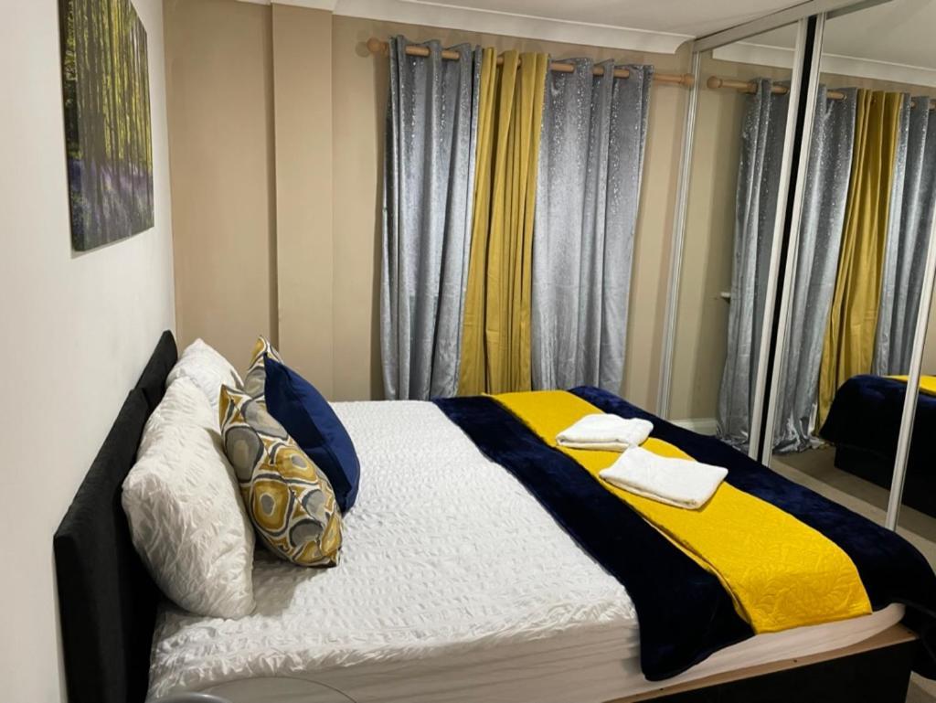 2 Bedrooms Modern Central London Apartment, Full Kitchen, 5 Minutes Tube Station Ngoại thất bức ảnh