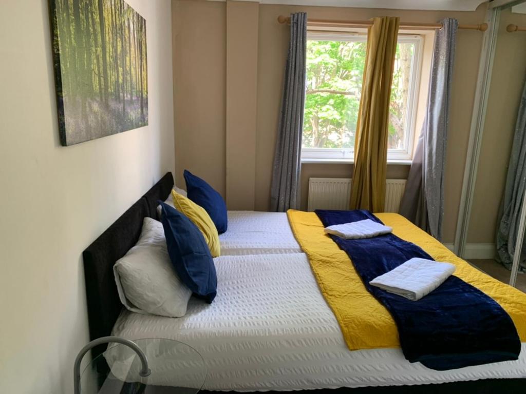 2 Bedrooms Modern Central London Apartment, Full Kitchen, 5 Minutes Tube Station Ngoại thất bức ảnh